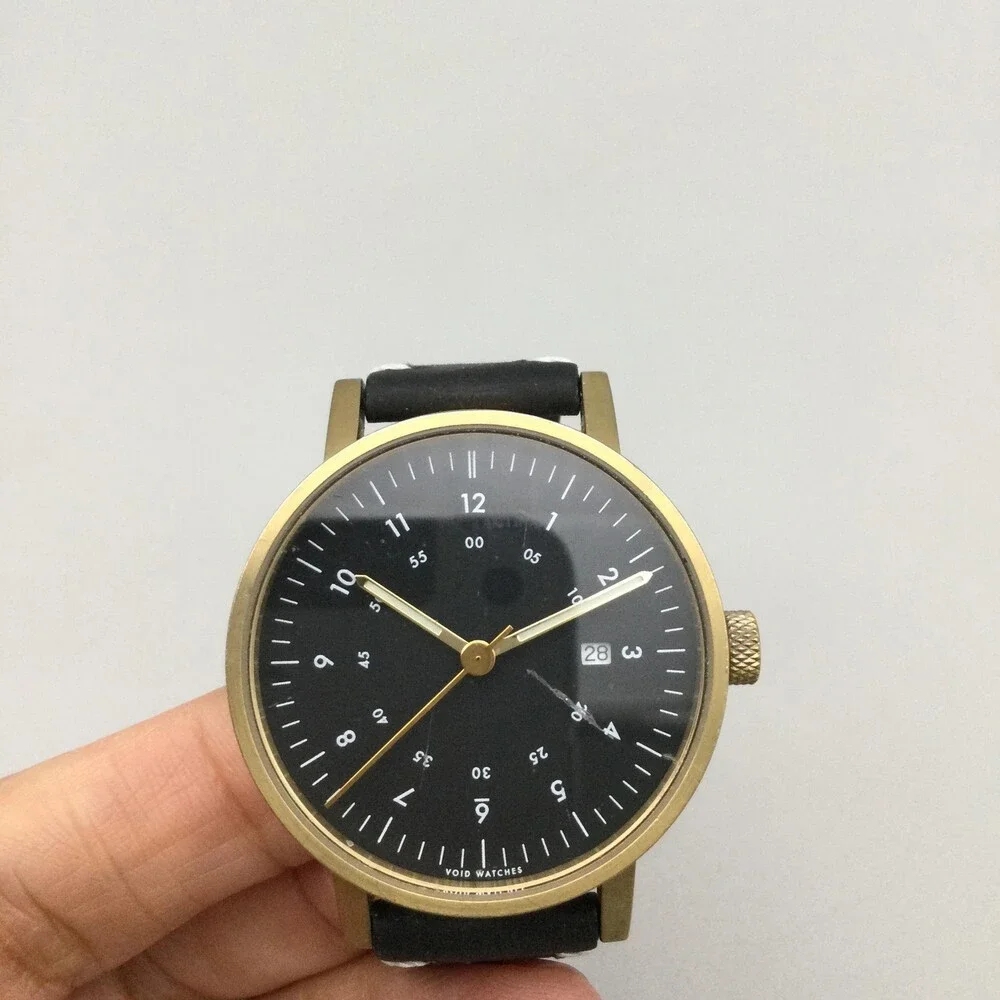 VOID Mens Watch 38mm Black Dial Gold Tone Leather Date V03B New Battery